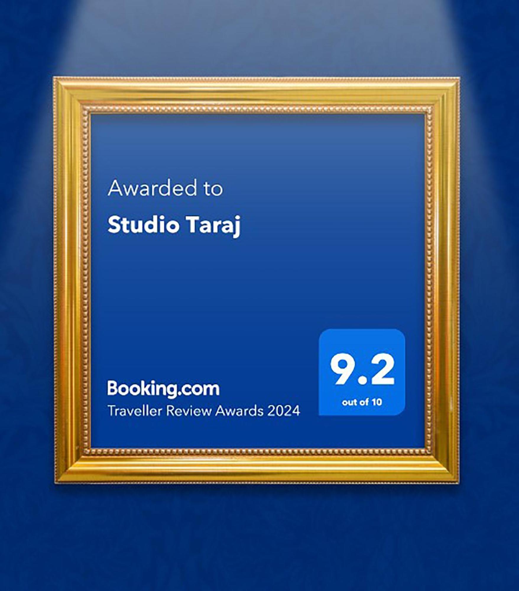 Studio Taraj คซามิล ภายนอก รูปภาพ